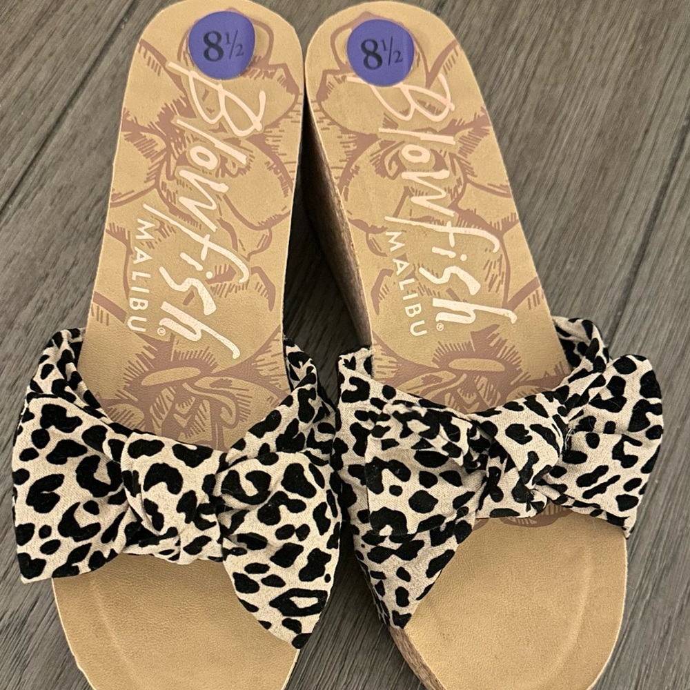 Blowfish leopard print wedges size 8